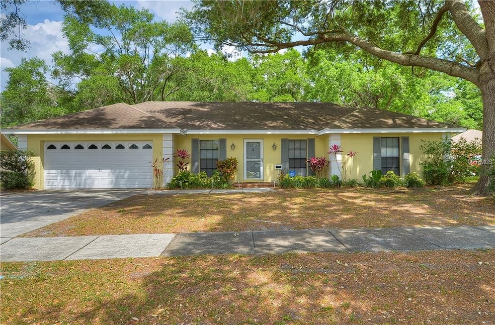 Neat as a pin! This flawless 3 bedroom, 2 bathroom