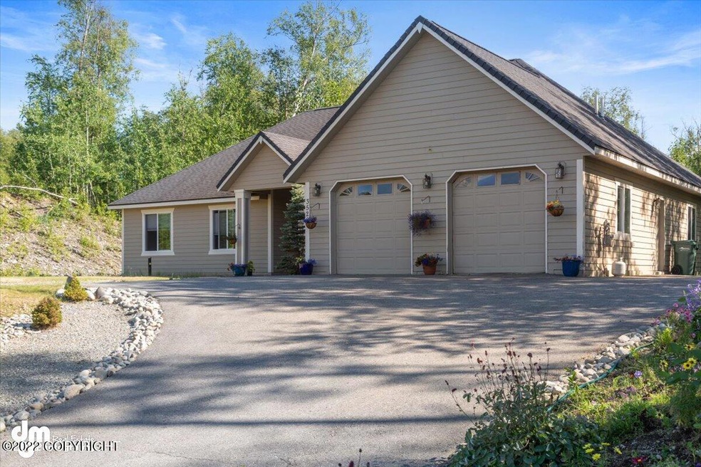 60-Front Exterior_DMD_7330