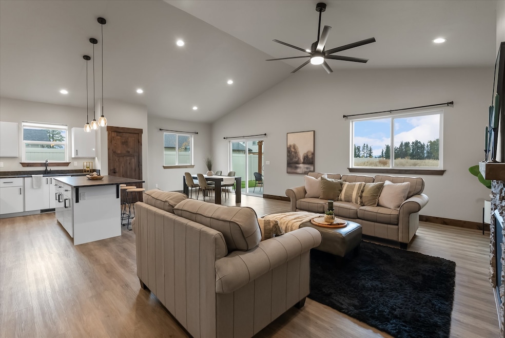 Under Contract $549,000 • Co-Listing Agent