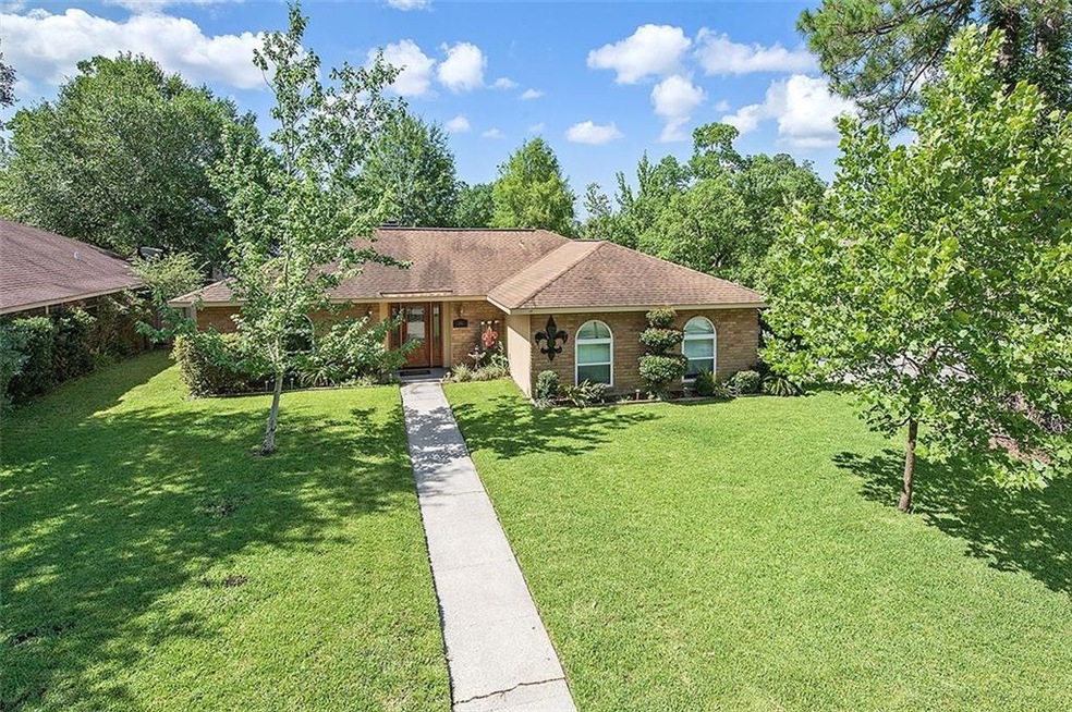 1601 Rue Miramon, Slidell, LA 70458 - photo 1