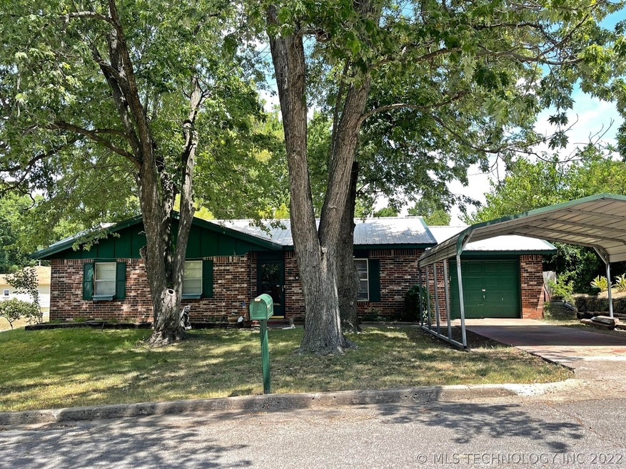 405 E Ross St, Tahlequah, OK 74464 - photo 1