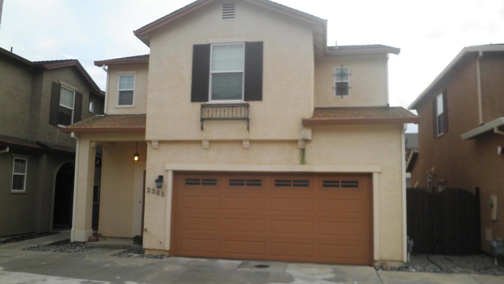 2385 La Villa Way, Redding, CA 96003 - photo 1