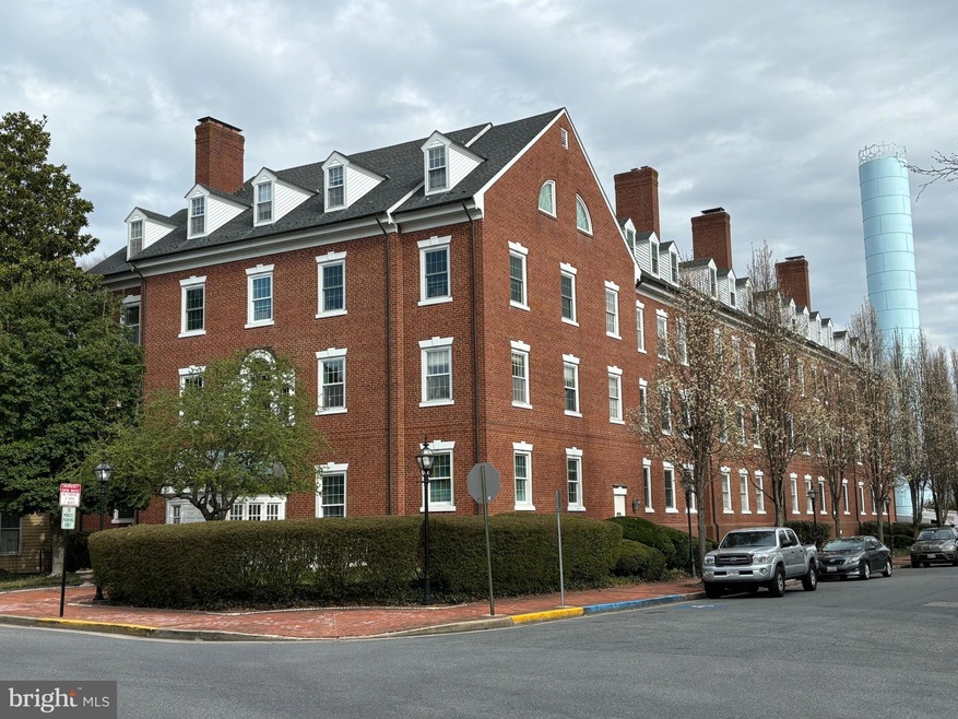 117 E Dover St unit 206, Easton, MD 21601 - photo 1