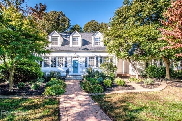 102 S Race St, Statesville, NC 28677 - photo 1