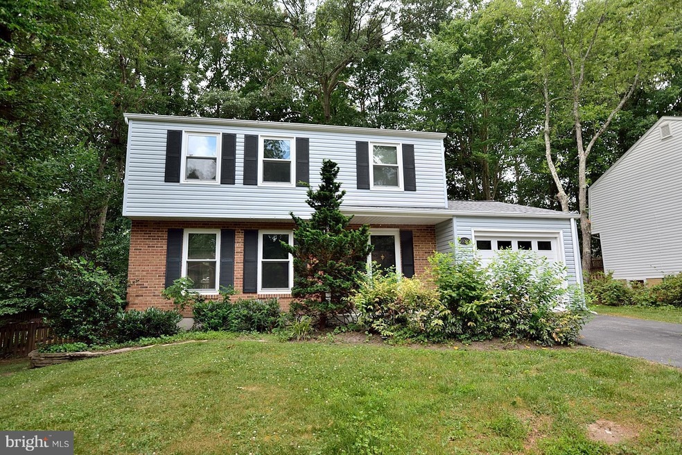 16023 Fairway Dr, Dumfries, VA 22025 - photo 1