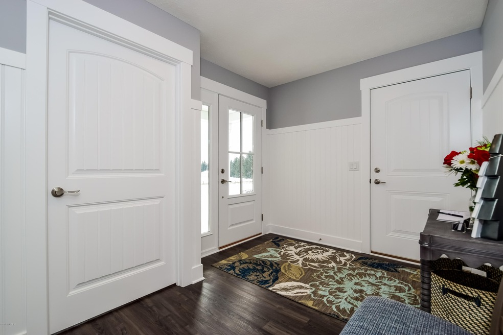 810 Bellview Meadow Dr SW unit 1, Byron Center, MI 49315 - photo 1