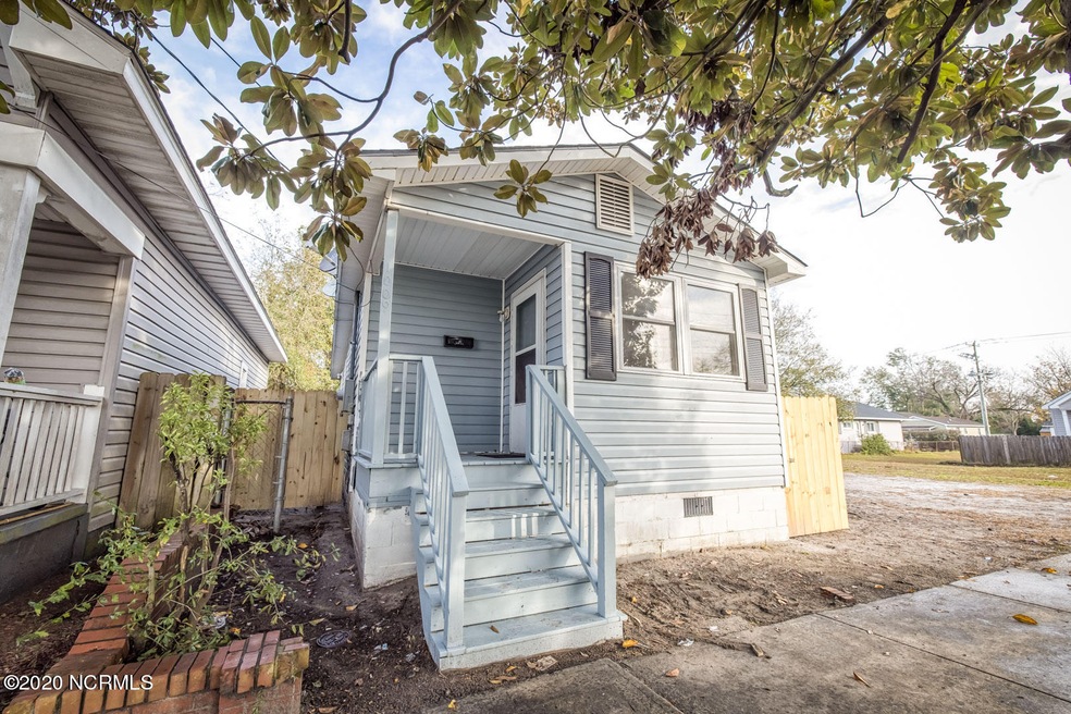 1009 Wright Street