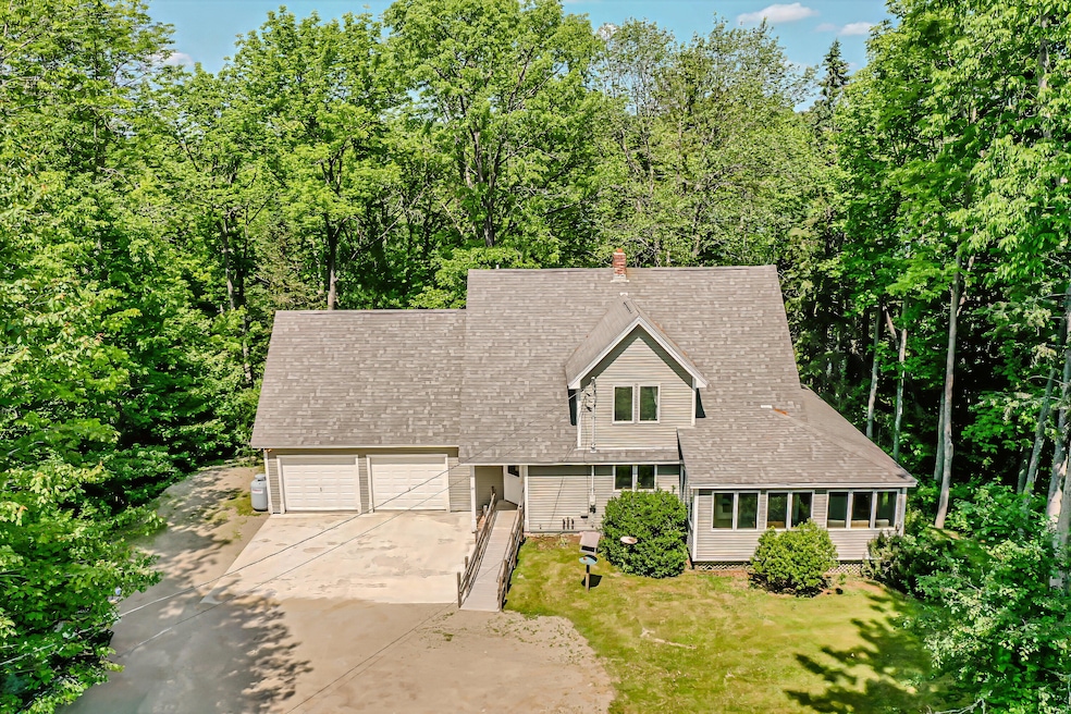 For Sale $979,000