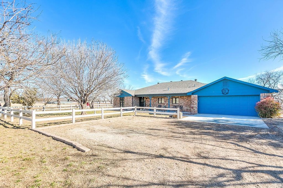 11628 Lagoon Ln, San Angelo, TX 76904 - photo 1