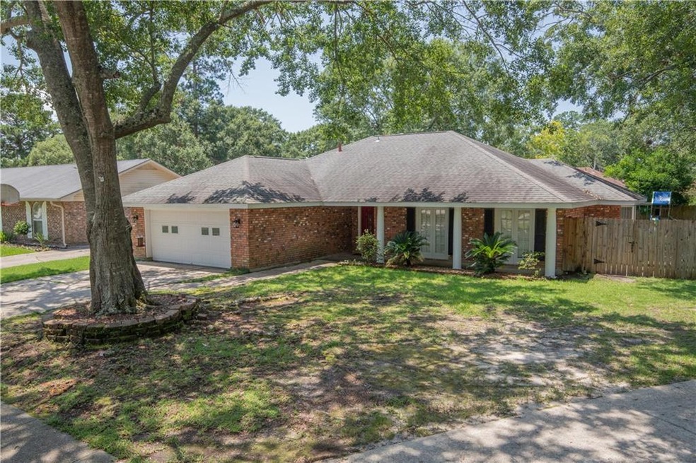 1021 Rue Corton None, Slidell, LA 70458 - photo 1