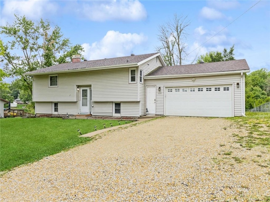 226 N East St, Osceola, IA 50213 - photo 1