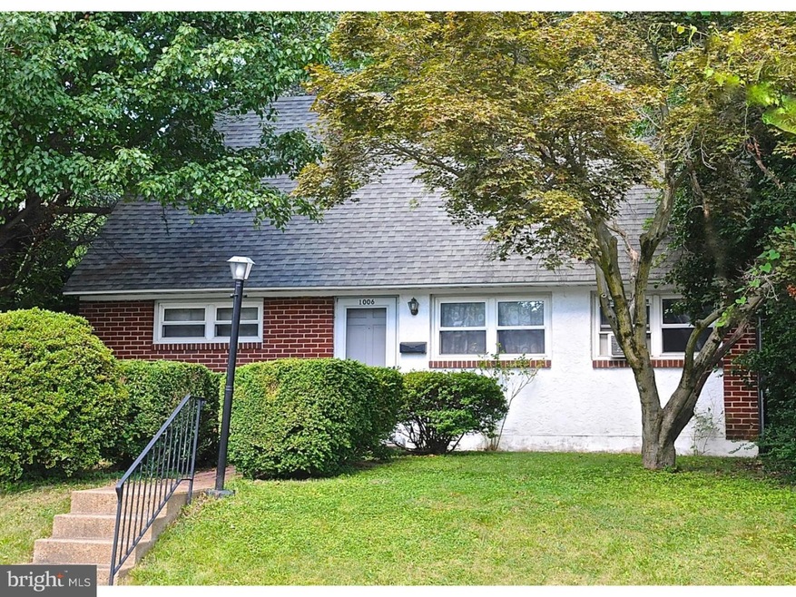 1006 E Willow Run Dr, Wilmington, DE 19805 - photo 1