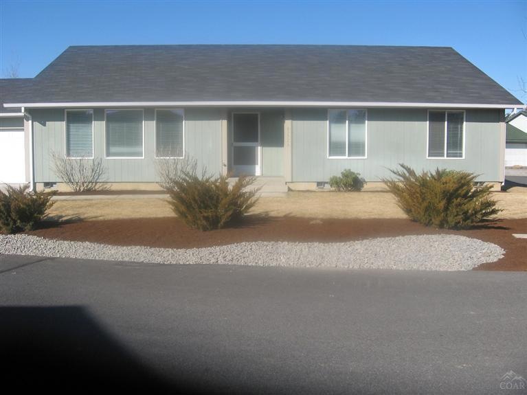 63323 Carly Ln, Bend, OR 97701 - photo 1