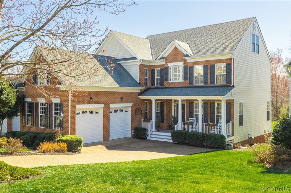 Elegant sideload garage!