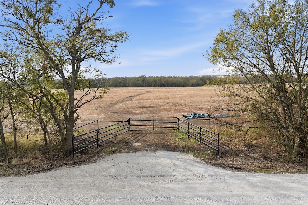 Tract 2, TBD County Road 3204, Abbott, TX 76621 - photo 1