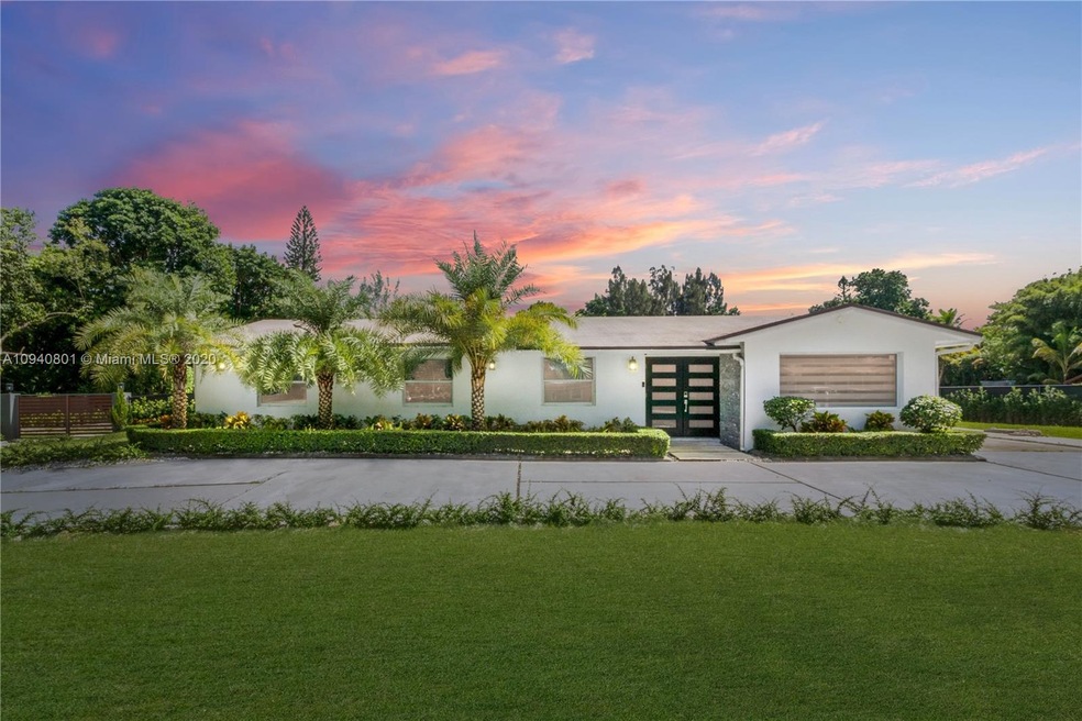 4900 SW 188th Ave, Southwest Ranches, FL 33332 - photo 1