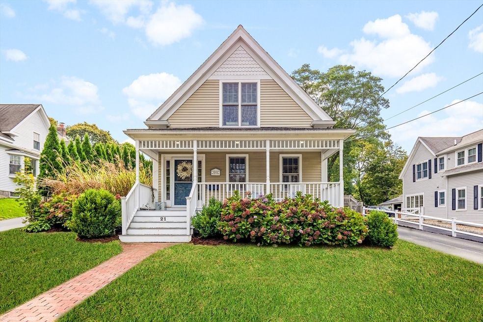 21 Hersey St, Hingham, MA 02043 - photo 1