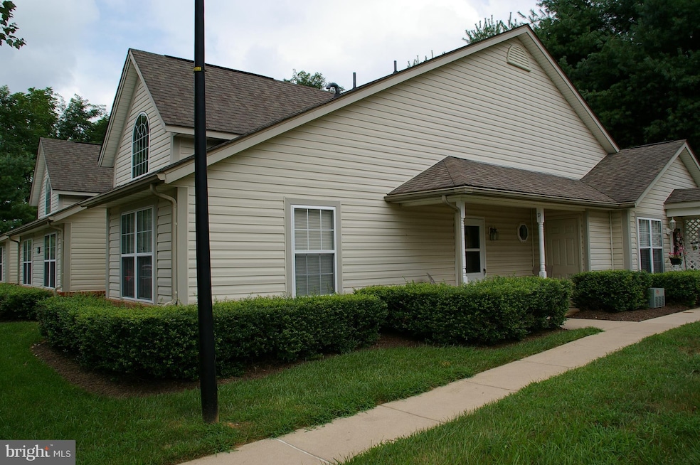 2018 Rudy Serra Dr unit D, Sykesville, MD 21784 - photo 1