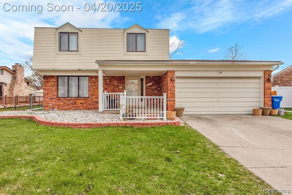 29148 W Nottingham Cir, Warren, MI 48092 - photo 1