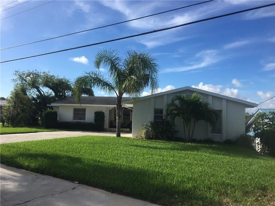 1856 NE River Ct, Jensen Beach, FL 34957 - photo 1