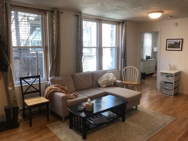 1 Noyes Place unit 3, Boston, MA 02113 - photo 1