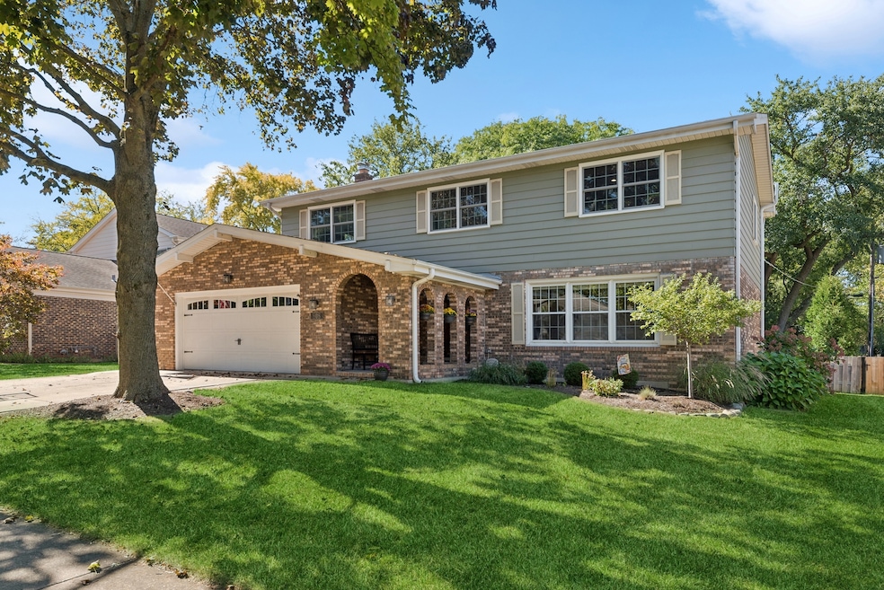 Sold $961,000 • Co-Listing Agent