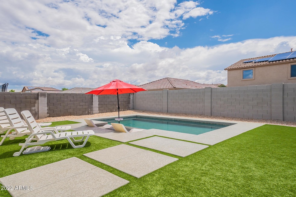 Resort Style Pool