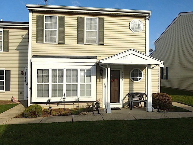 1916 Cherrywood Ct unit 1916, Joliet, IL 60435 - photo 1