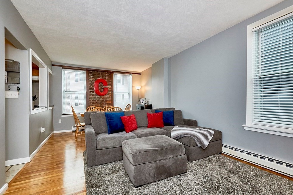 171 W 8th St unit 2, Boston, MA 02127 - photo 1