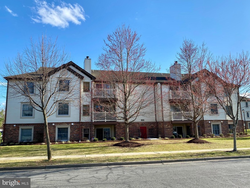800 Stratford Way unit K, Frederick, MD 21701 - photo 1