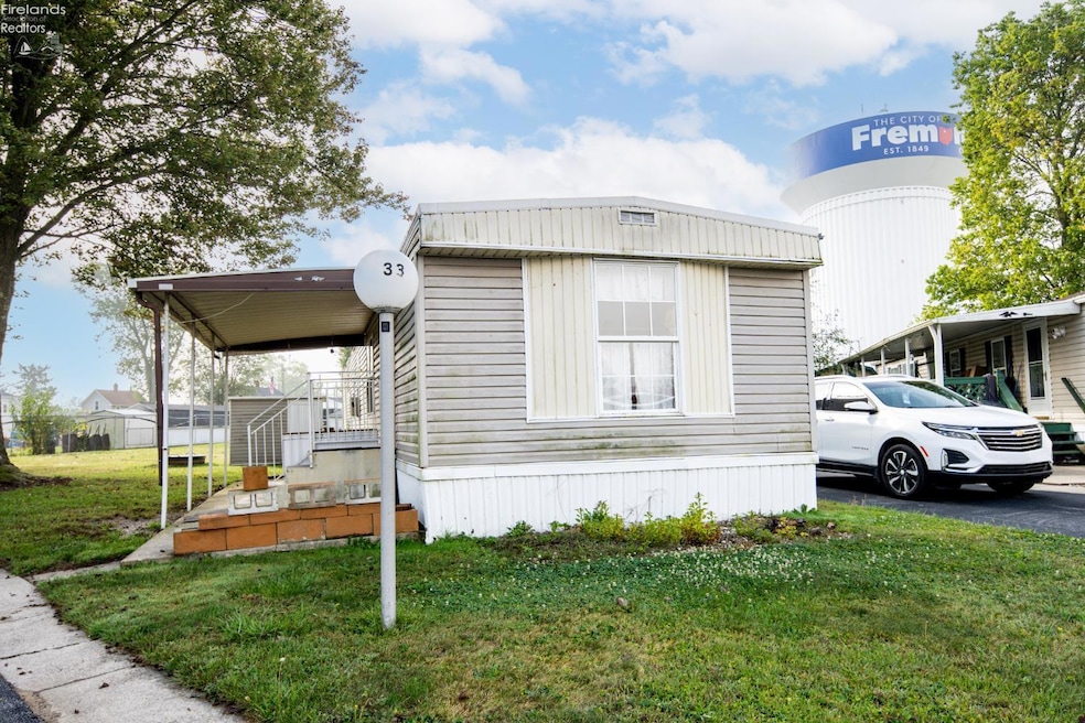 1730 Port Clinton Rd unit 33, Fremont, OH 43420 - photo 1