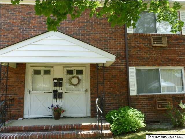 11 Juniper Ln unit A, Eatontown, NJ 07724 - photo 1