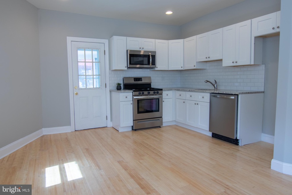 992 Macdade Blvd, Lansdowne, PA 19050 - photo 1