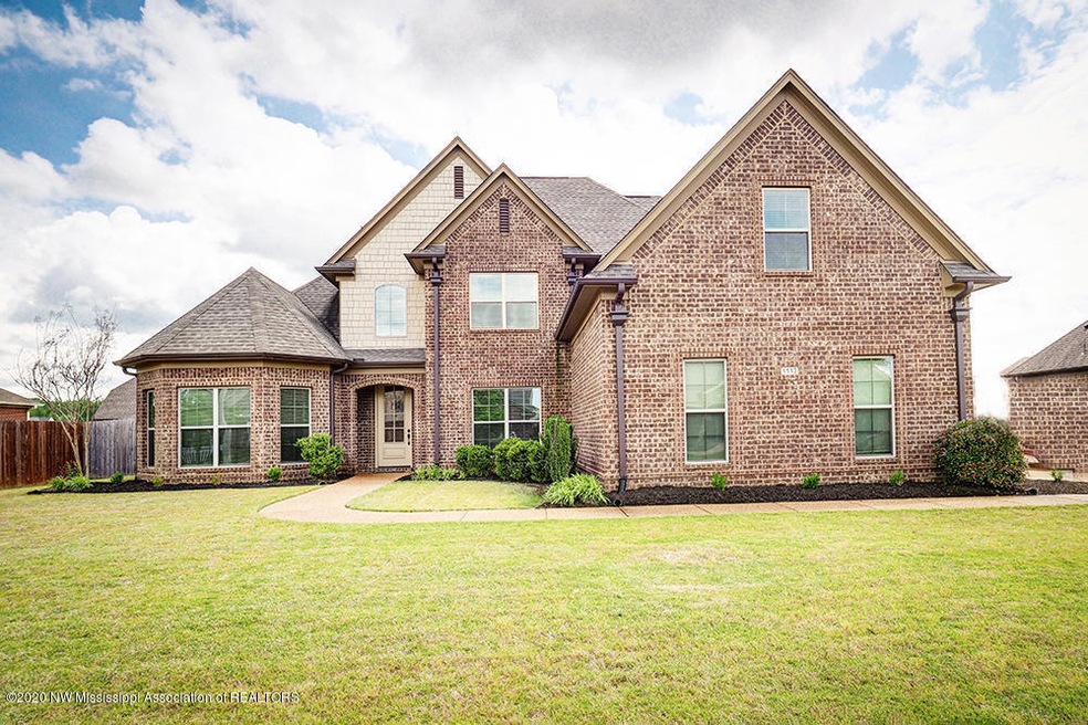Large level lot