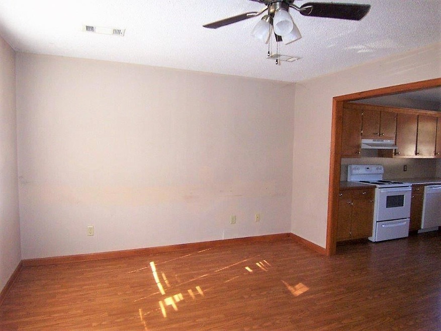 1337 Palmetto St, Pineville, LA 71360 - photo 1