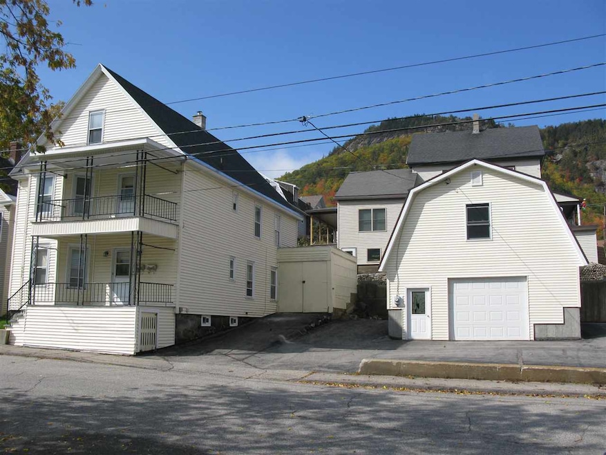 697 2nd Ave, Berlin, NH 03570 - photo 1