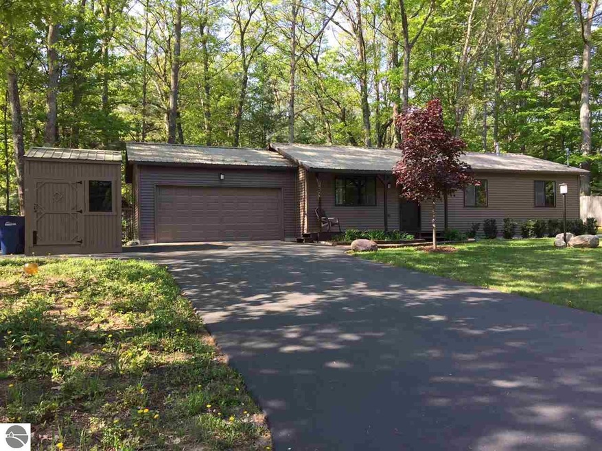 Wonderfully updated Ranch in quiet Wildwood Resort