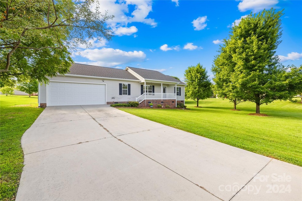 230 Fairdale Rd, Statesville, NC 28625 - photo 1