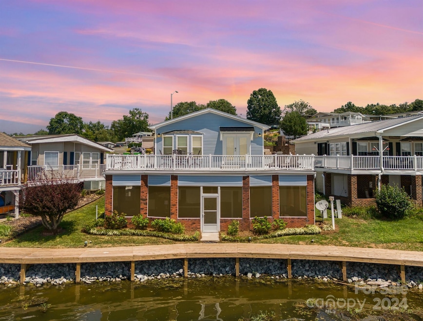 Sold $520,000