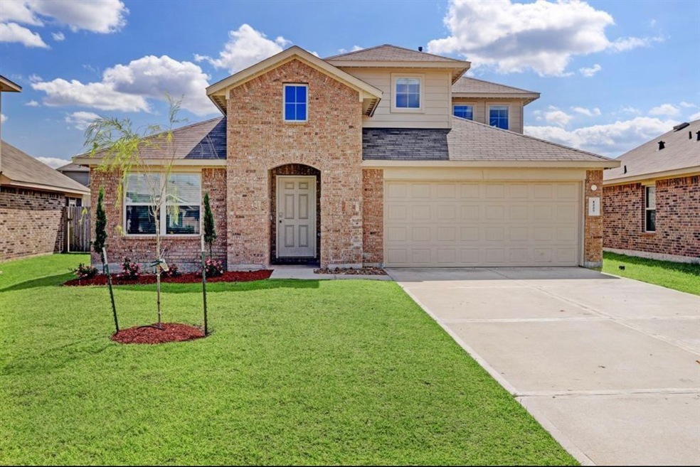 Welcome home to 1227 Baja Vista Way!