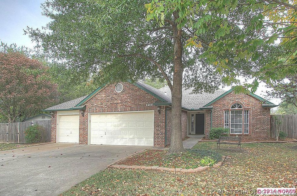 Wonderful full brick home in a quiet cul de sac of