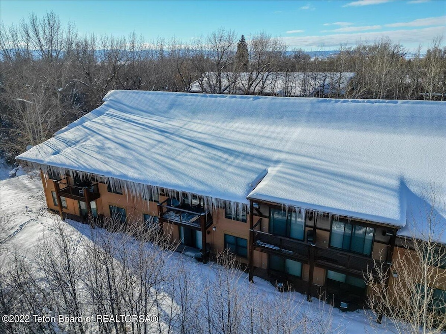 2740 Shadowmoon Ln unit 422, Driggs, ID 83422 - photo 1