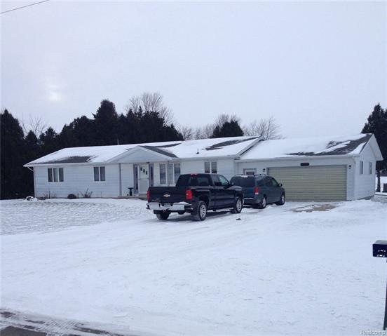 45 N Graf Rd  3 bedroom, 2 bath home with partial 