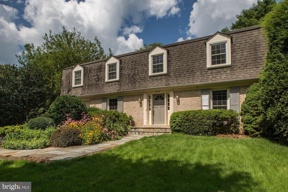 8826 Cold Spring Rd, Potomac, MD 20854 - photo 1