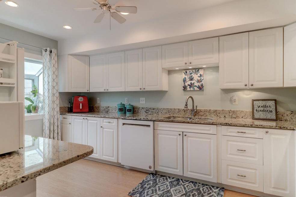 1406 Ventura Place (14)