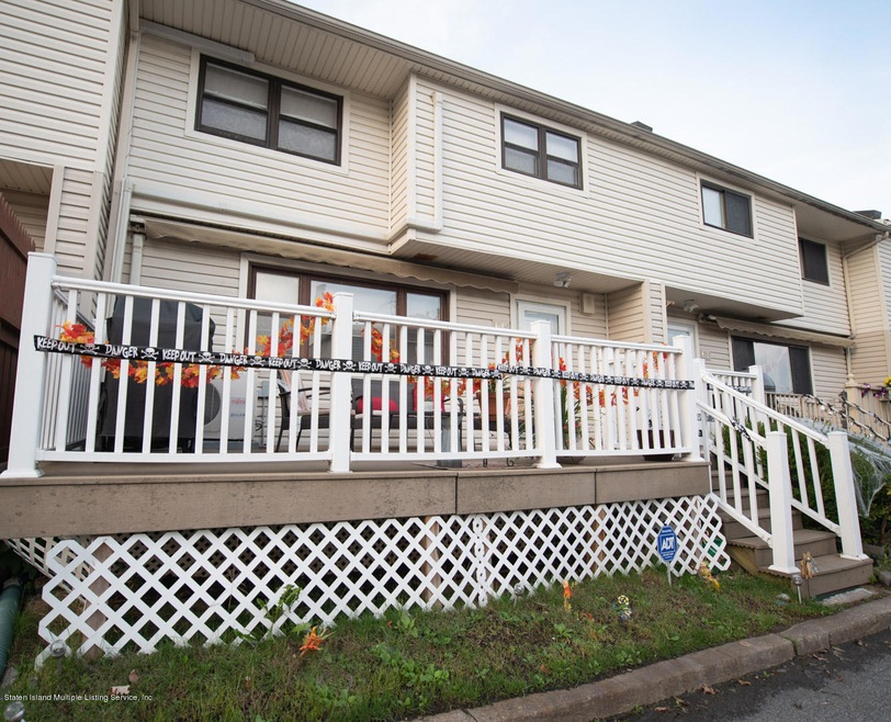 473 Willow Rd E unit 1, Staten Island, NY 10314 - photo 1
