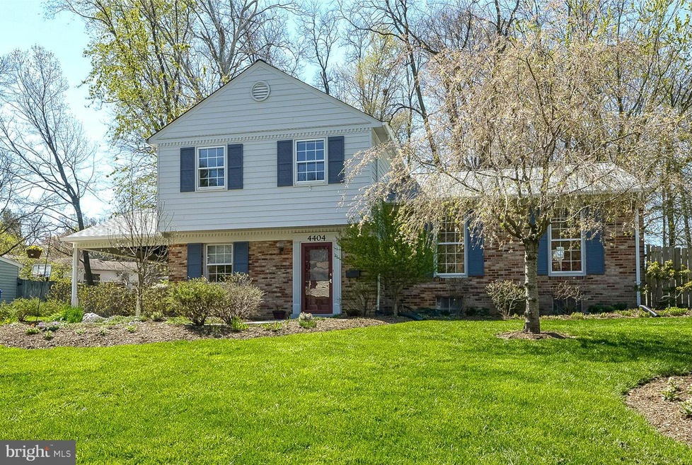 4404 Bel Pre Rd, Rockville, MD 20853 - photo 1