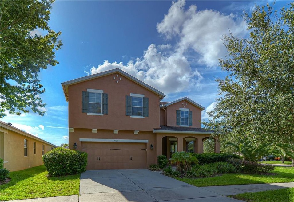 4903 Oakline View Dr, Lithia, FL 33547 - photo 1