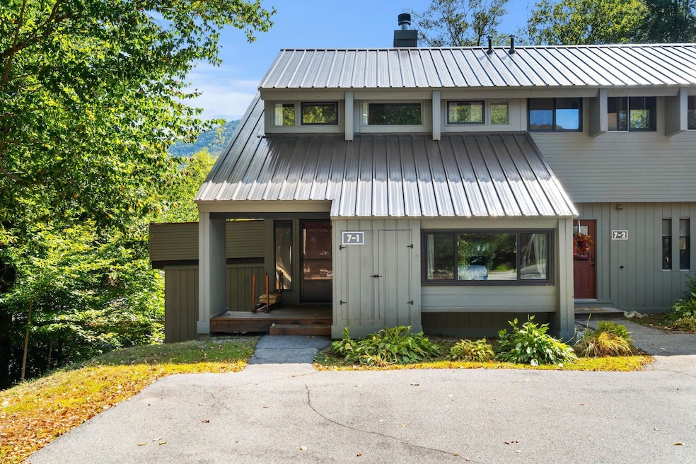 7 Overbrook Hamlet Way unit 1, Lincoln, NH 03251 - photo 1