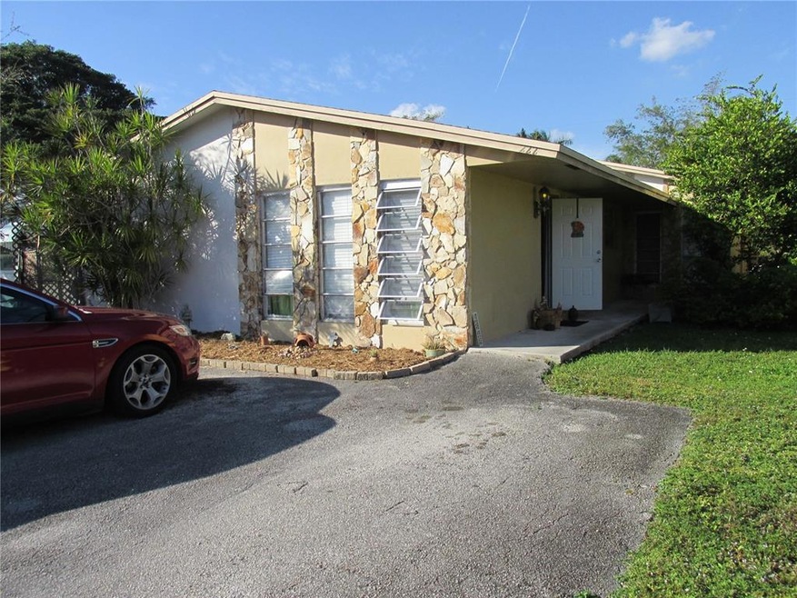 222 SW 8th St unit 2, Dania, FL 33004 - photo 1